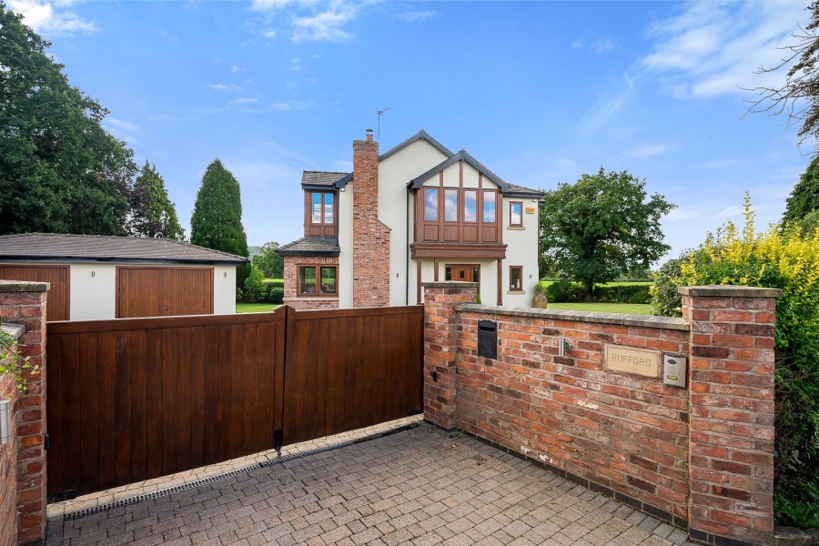 Images for Heyes Lane, Alderley Edge, Cheshire EAID:991598241 BID:6255520