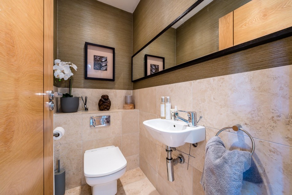 Images for Heyes Lane, Alderley Edge, Cheshire EAID:991598241 BID:6255520