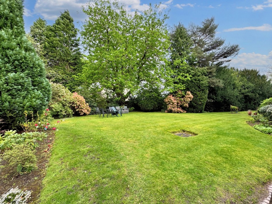 Images for Victoria Road, Wilmslow, Cheshire EAID:991598241 BID:6255520