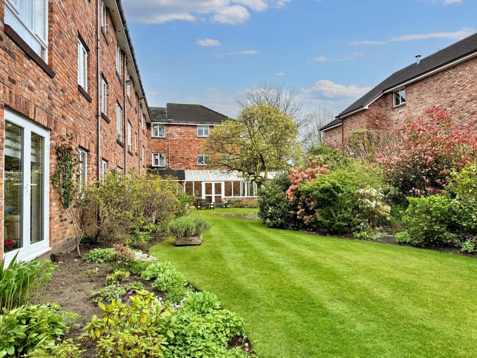 Images for Victoria Road, Wilmslow, Cheshire EAID:991598241 BID:6255520