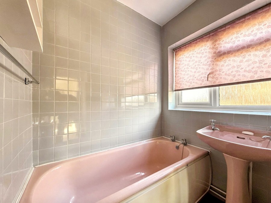 Images for Redesmere Drive, Alderley Edge, Cheshire EAID:991598241 BID:6255520