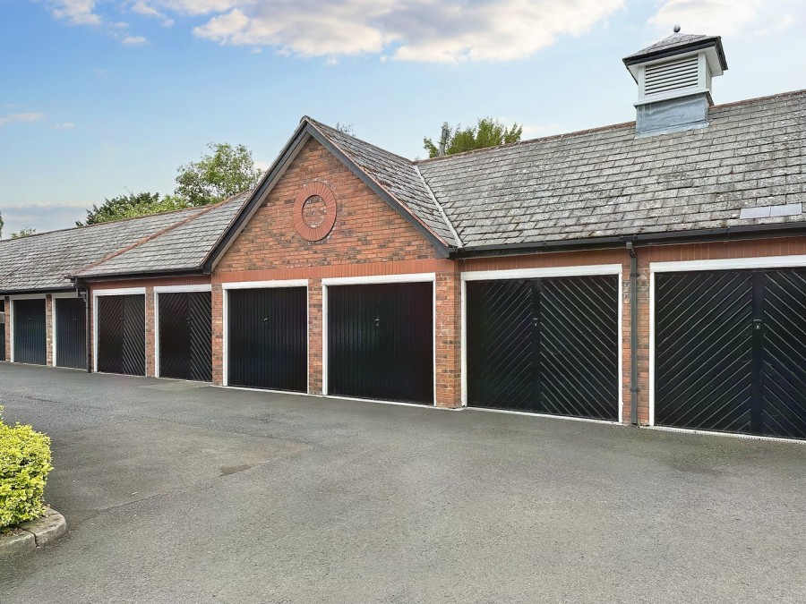 Images for Heyes Lane, Alderley Edge, Cheshire EAID:991598241 BID:6255520