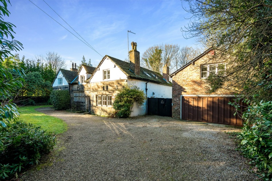 Images for Alderley Edge EAID:991598241 BID:6255520