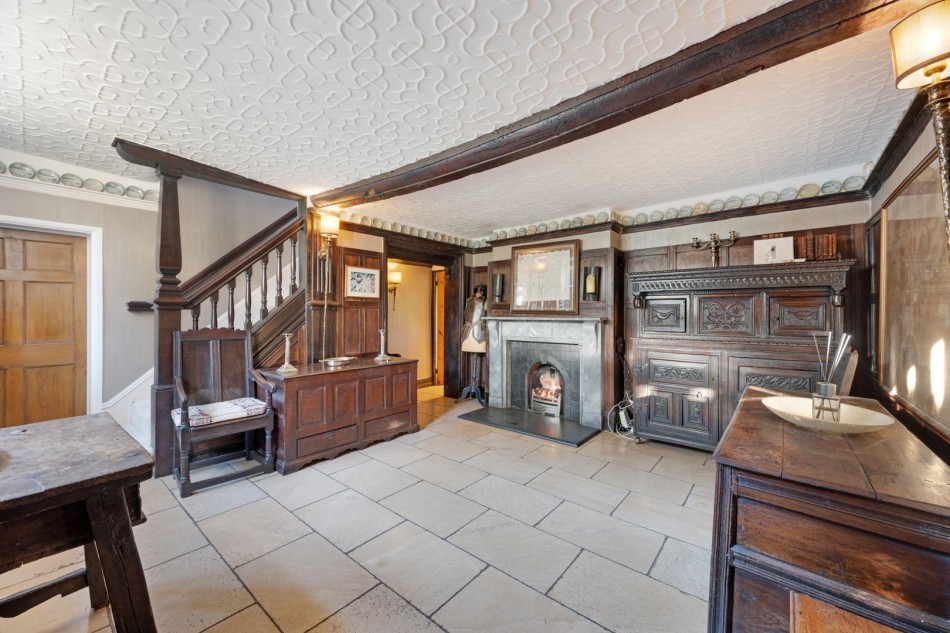Images for Alderley Edge EAID:991598241 BID:6255520