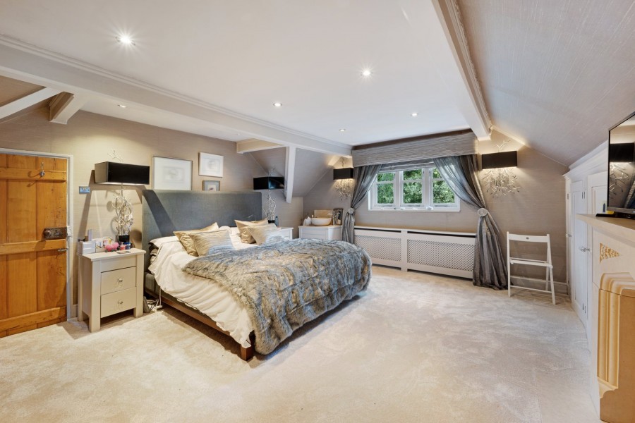 Images for Alderley Edge EAID:991598241 BID:6255520