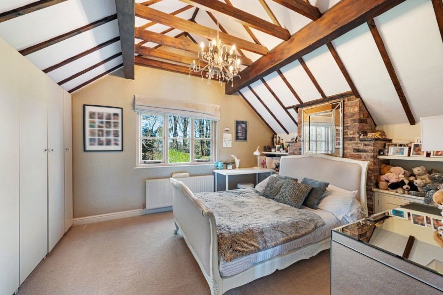 Images for Alderley Edge EAID:991598241 BID:6255520