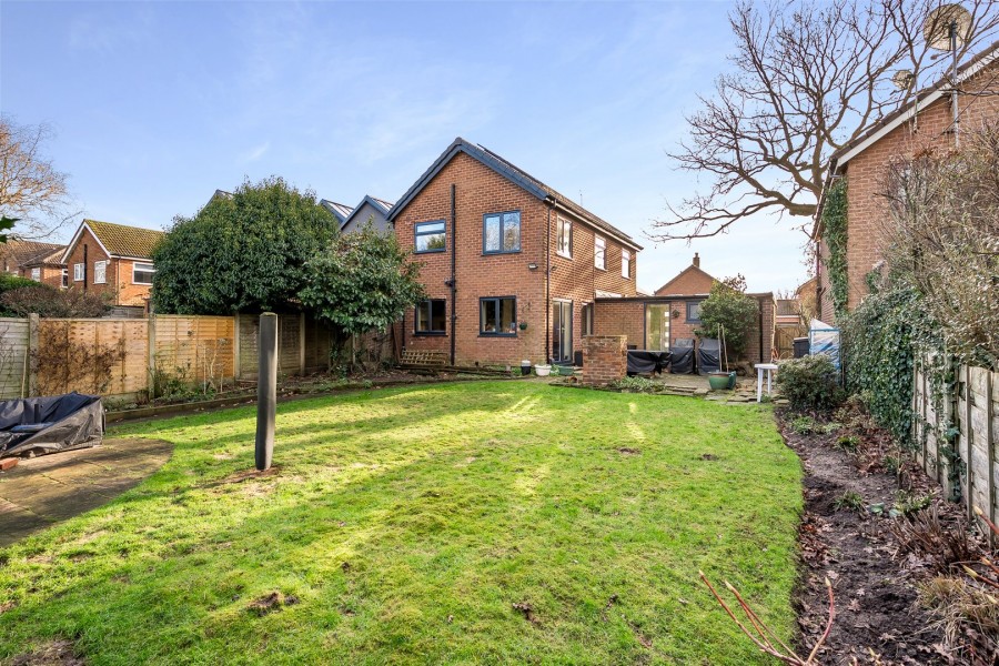 Images for Burford Crescent, Wilmslow, Cheshire EAID:991598241 BID:6255520