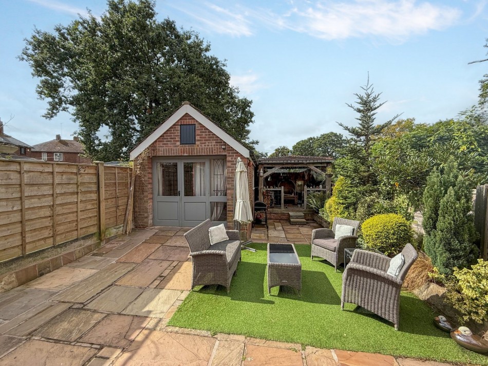 Images for Fairbourne Avenue, Alderley Edge, Cheshire EAID:991598241 BID:6255520