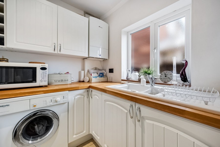 Images for Fairbourne Avenue, Alderley Edge, Cheshire EAID:991598241 BID:6255520