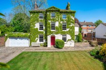 Images for Henbury, Macclesfield, Cheshire