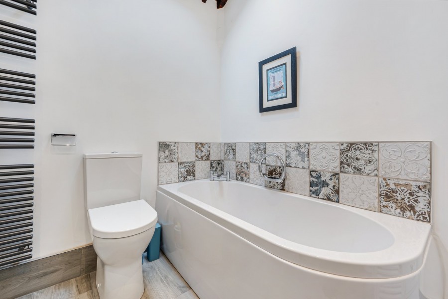 Images for Sutton, Macclesfield, Cheshire EAID:991598241 BID:6255520