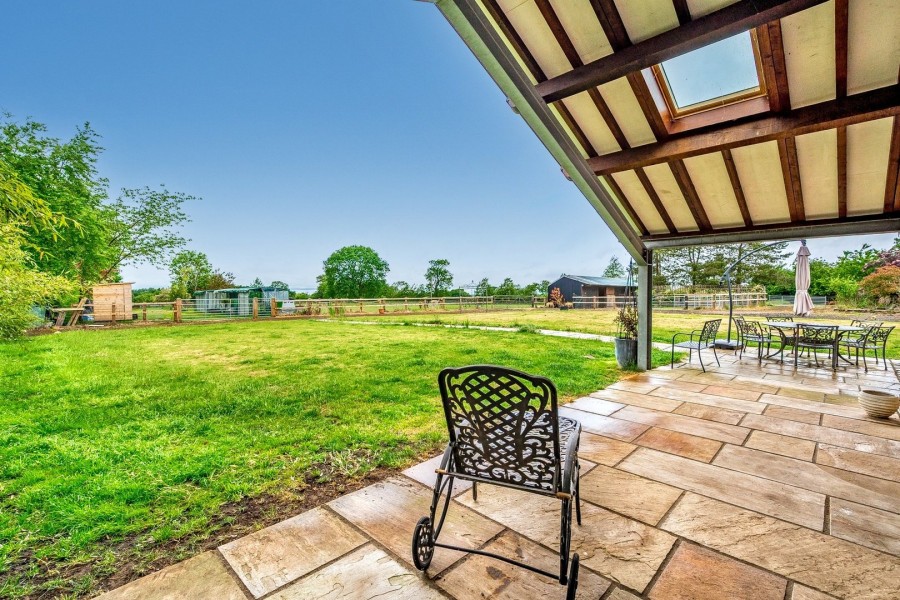 Images for Sutton, Macclesfield, Cheshire EAID:991598241 BID:6255520