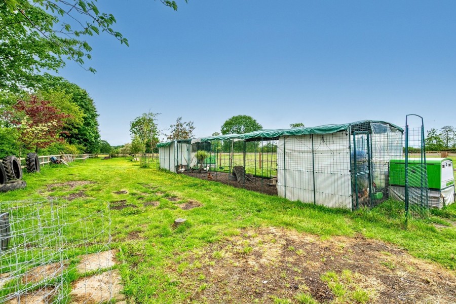 Images for Sutton, Macclesfield, Cheshire EAID:991598241 BID:6255520