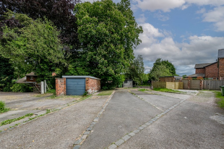 Images for Moss Lane, Alderley Edge, Cheshire EAID:991598241 BID:6255520