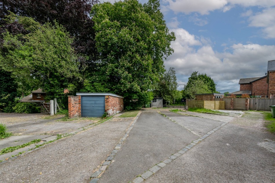 Images for Moss Lane, Alderley Edge, Cheshire EAID:991598241 BID:6255520