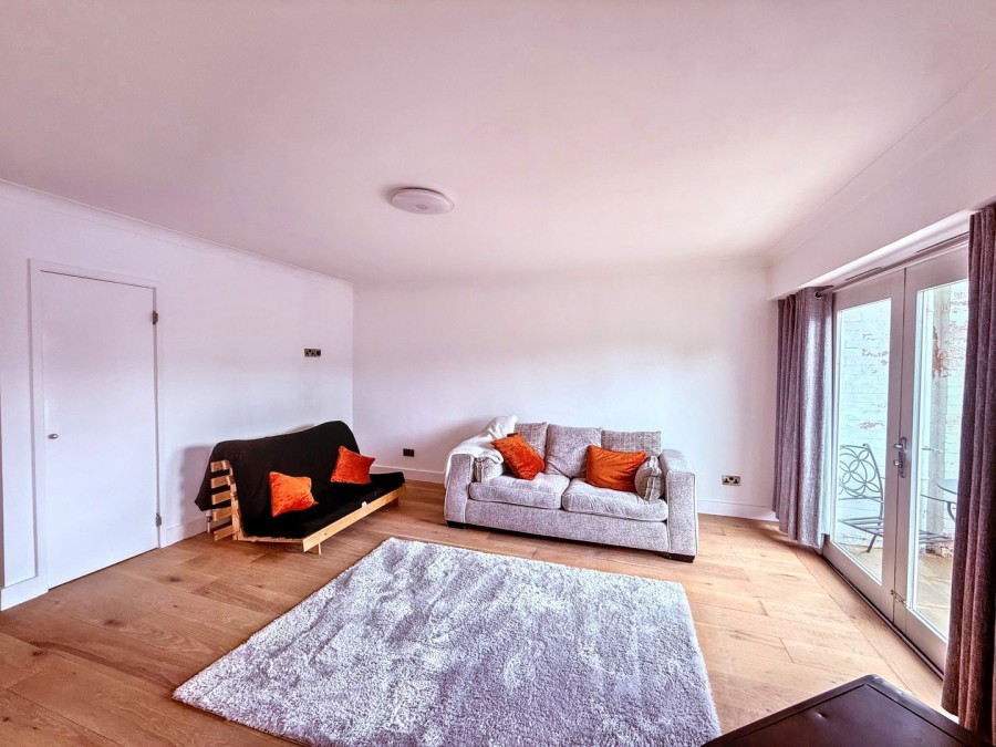 Images for Redesmere Drive, Alderley Edge, Cheshire EAID:991598241 BID:6255520