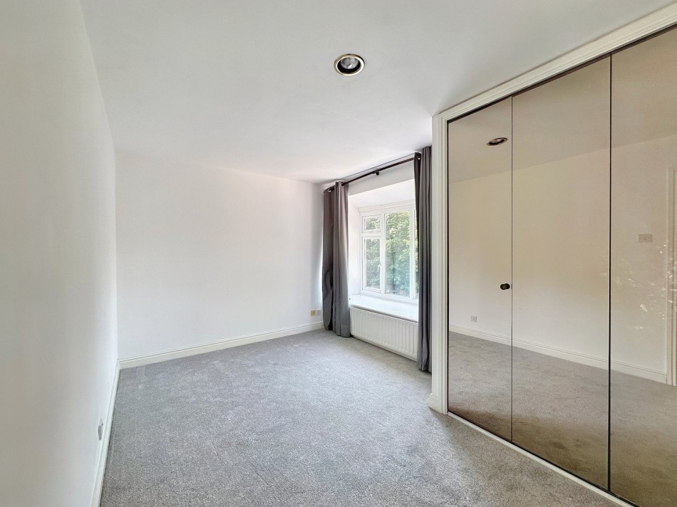 Images for Clarence Court, Wilmslow, Cheshire EAID:991598241 BID:6255520