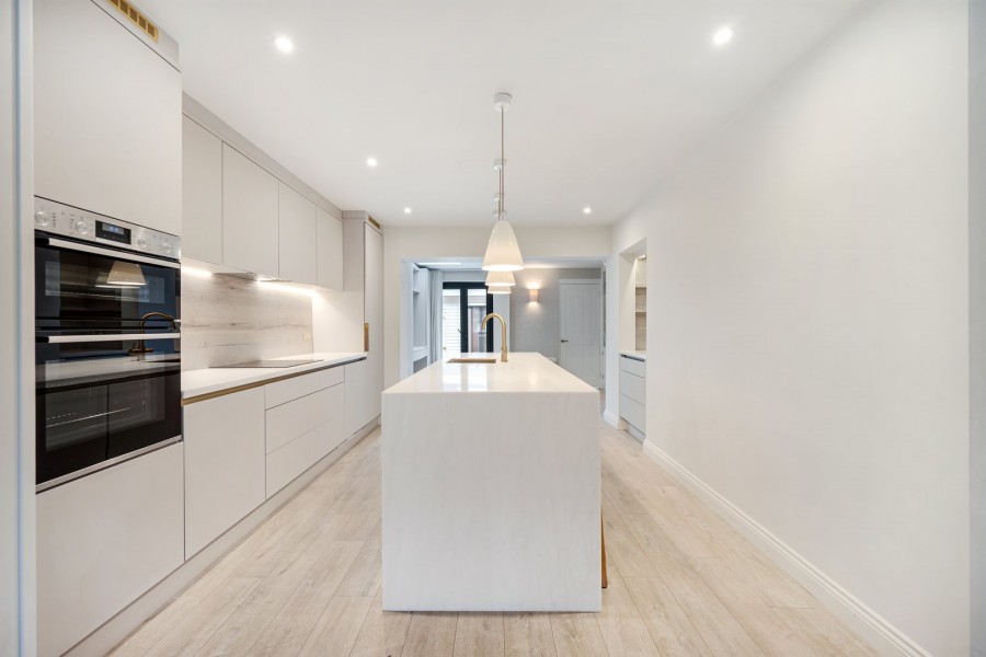 Images for Duke Street, Alderley Edge, Cheshire EAID:991598241 BID:6255520