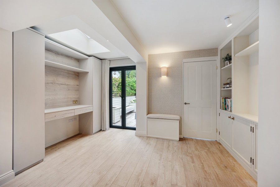 Images for Duke Street, Alderley Edge, Cheshire EAID:991598241 BID:6255520