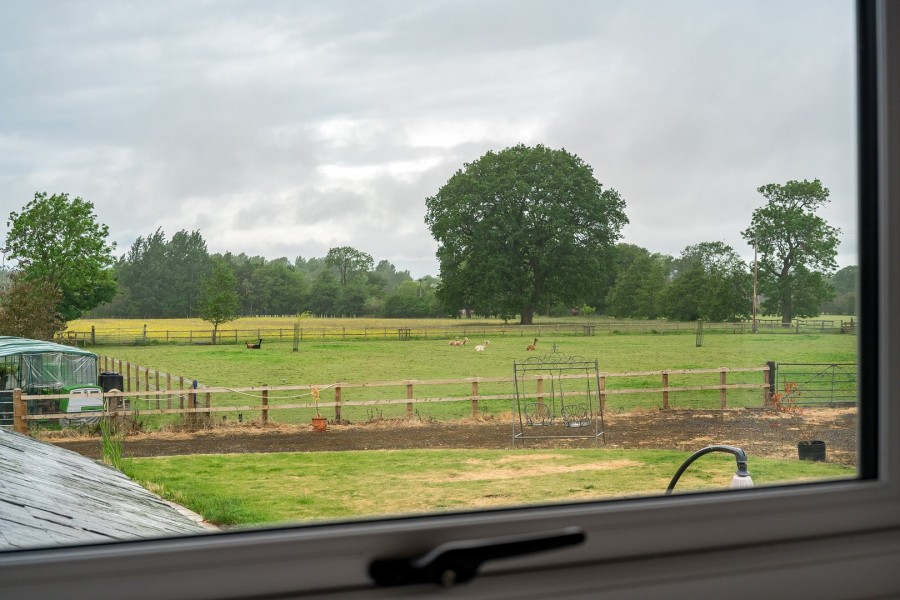 Images for Sutton, Macclesfield, Cheshire EAID:991598241 BID:6255520