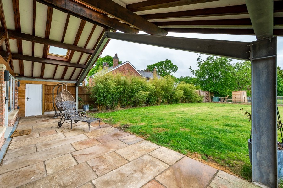 Images for Sutton, Macclesfield, Cheshire EAID:991598241 BID:6255520