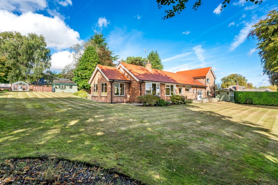 Images for Prestbury, Macclesfield, Cheshire EAID:991598241 BID:6255520