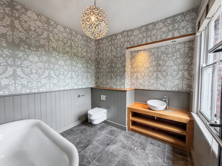 Images for Heyes Lane, Alderley Edge, Cheshire EAID:991598241 BID:6255520