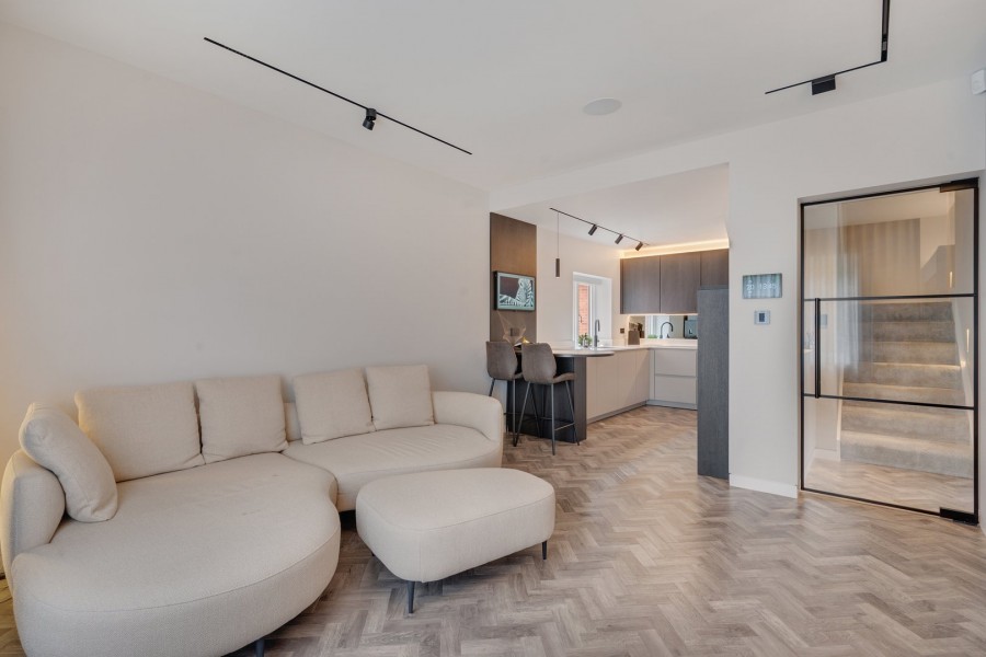 Images for Heyes Lane, Alderley Edge, Cheshire EAID:991598241 BID:6255520