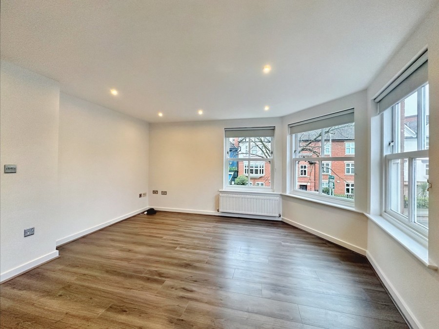 Images for London Road, Alderley Edge, Cheshire EAID:991598241 BID:6255520