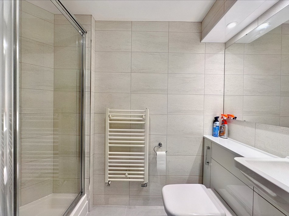 Images for London Road, Alderley Edge, Cheshire EAID:991598241 BID:6255520