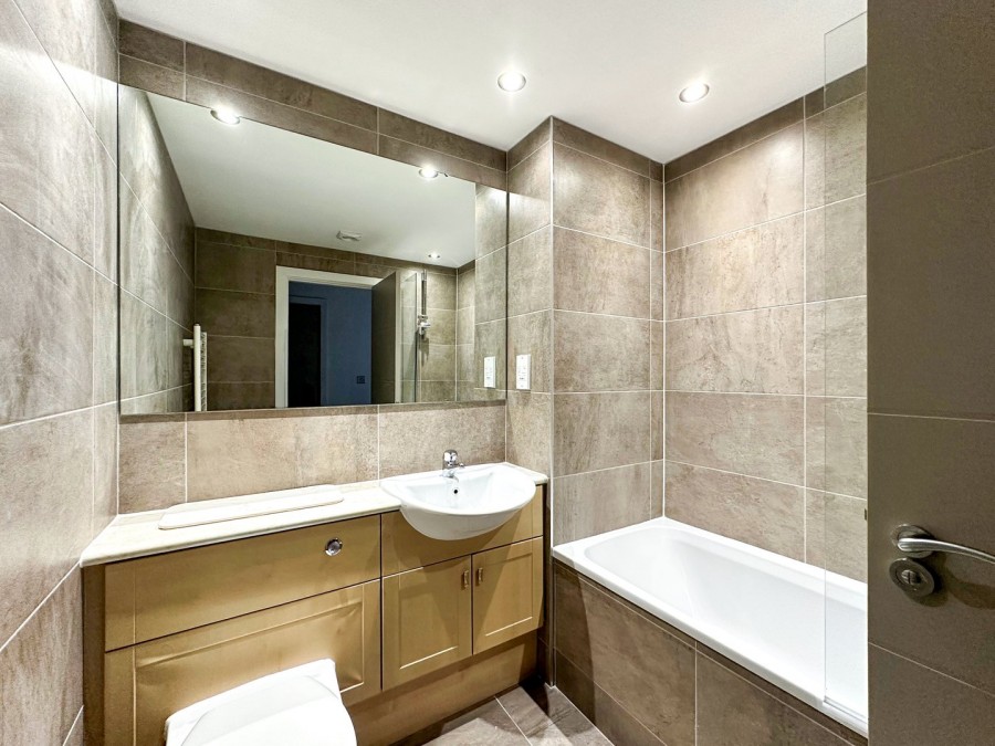 Images for London Road, Alderley Edge, Cheshire EAID:991598241 BID:6255520