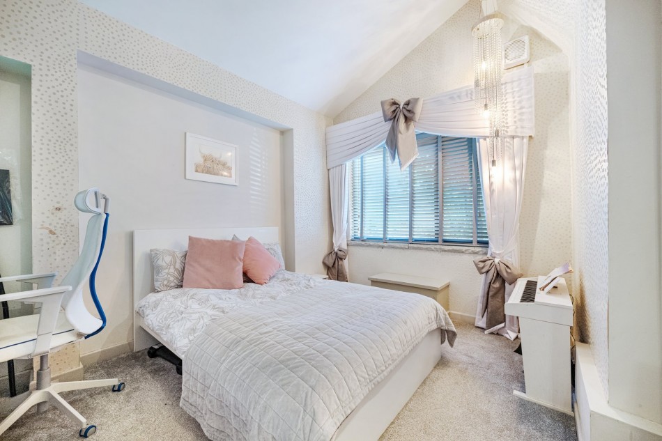 Images for Grasmere Road, Alderley Edge, Cheshire EAID:991598241 BID:6255520