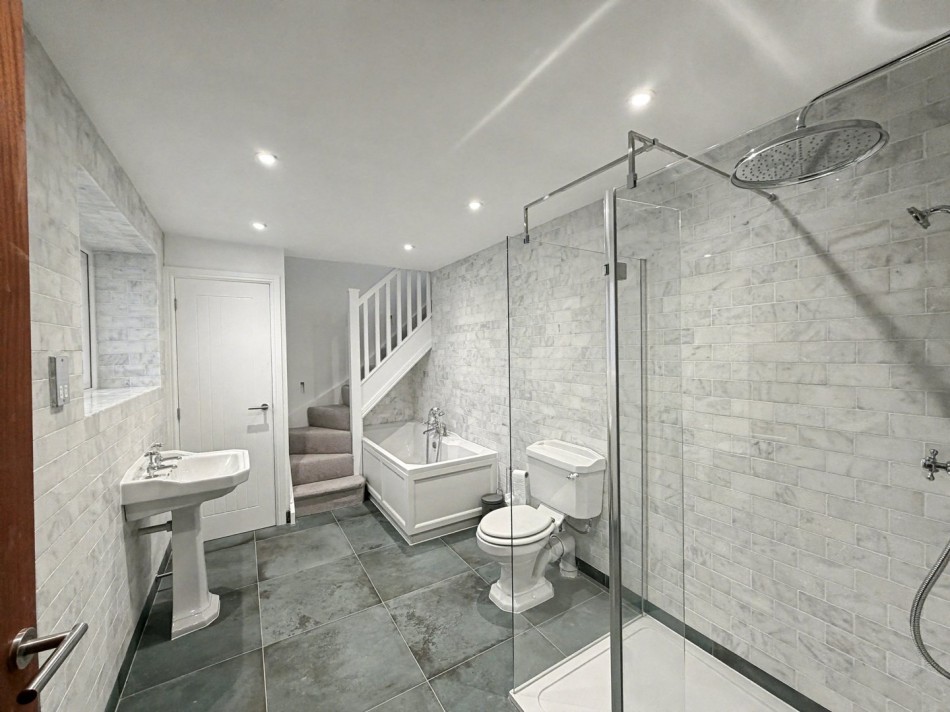 Images for Mobberley, Knutsford, Cheshire EAID:991598241 BID:6255520