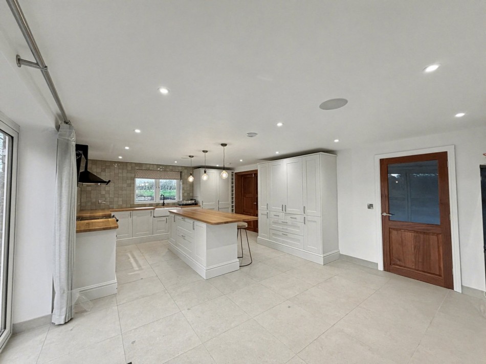 Images for Mobberley, Knutsford, Cheshire EAID:991598241 BID:6255520