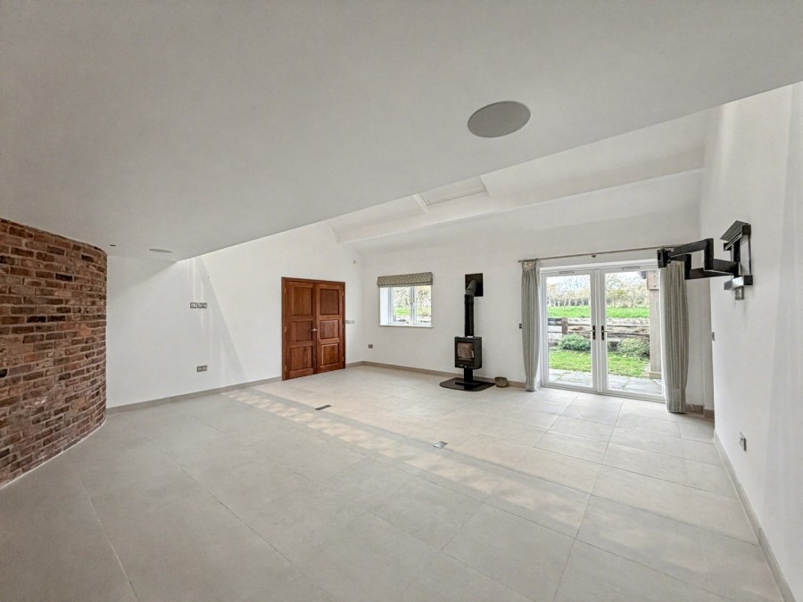 Images for Mobberley, Knutsford, Cheshire EAID:991598241 BID:6255520