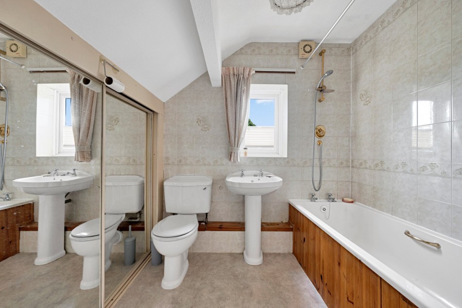 Images for Mottram St Andrew, Macclesfield, Cheshire EAID:991598241 BID:6255520