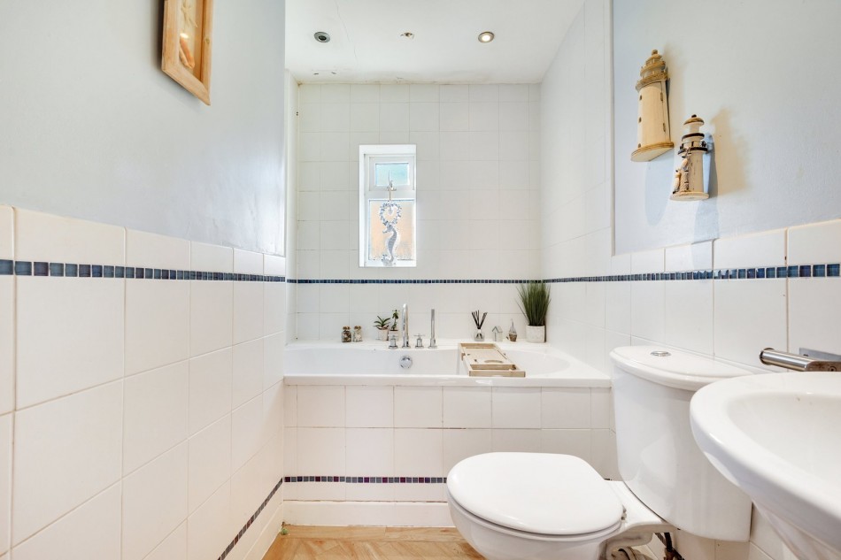 Images for Upcast Lane, Wilmslow, Cheshire EAID:991598241 BID:6255520