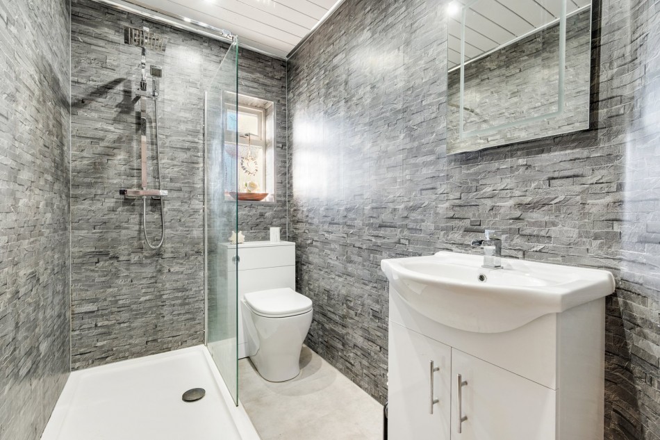 Images for Upcast Lane, Wilmslow, Cheshire EAID:991598241 BID:6255520