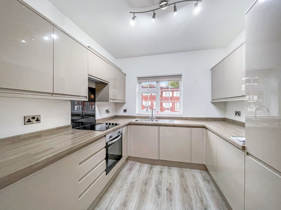 Images for Prestbury, Macclesfield, Cheshire EAID:991598241 BID:6255520