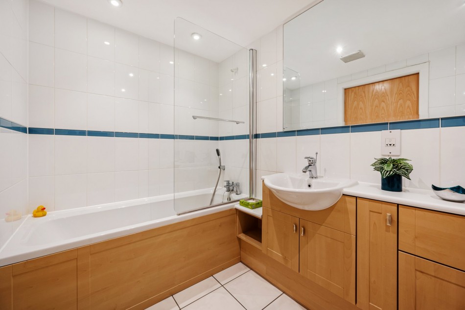 Images for Chapel Road, Alderley Edge, Cheshire EAID:991598241 BID:6255520