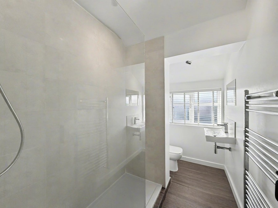 Images for Knutsford Road, Wilmslow, Cheshire EAID:991598241 BID:6255520