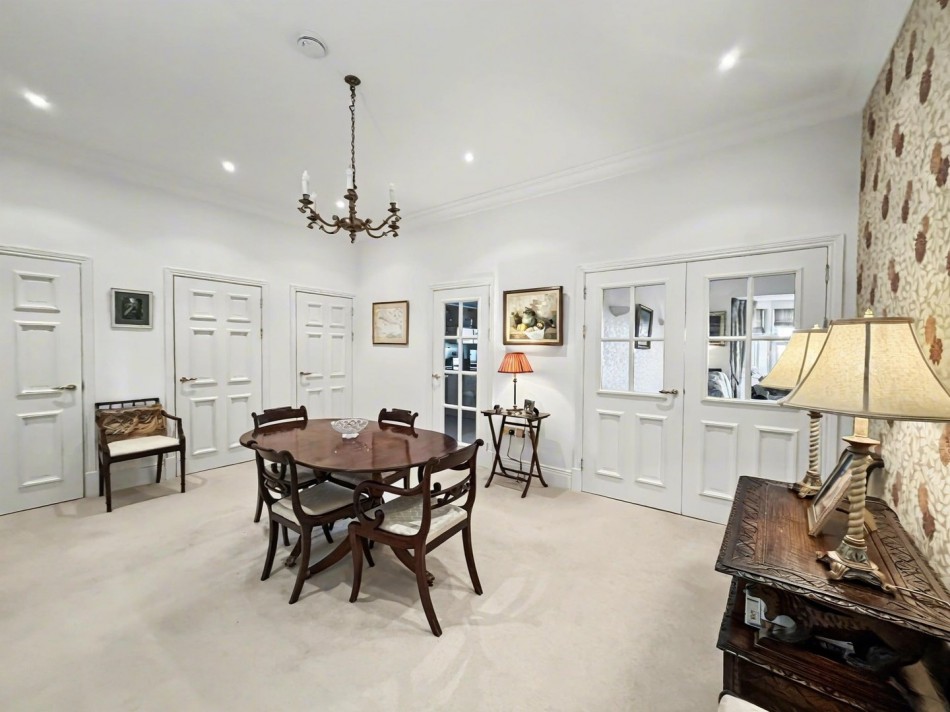 Images for St Hilarys Park, Alderley Edge, Cheshire EAID:991598241 BID:6255520