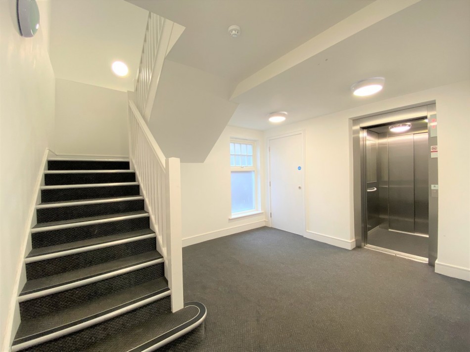 Images for Alderley Edge, Cheshire EAID:991598241 BID:6255520