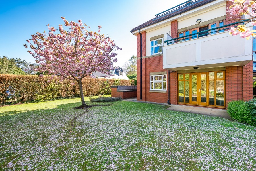 Images for Lynton Lane, Alderley Edge, Cheshire EAID:991598241 BID:6255520