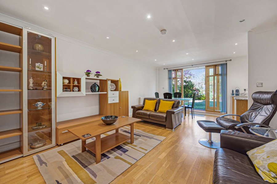 Images for Lynton Lane, Alderley Edge, Cheshire EAID:991598241 BID:6255520