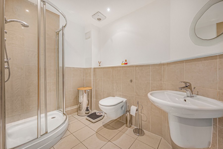 Images for Lynton Lane, Alderley Edge, Cheshire EAID:991598241 BID:6255520