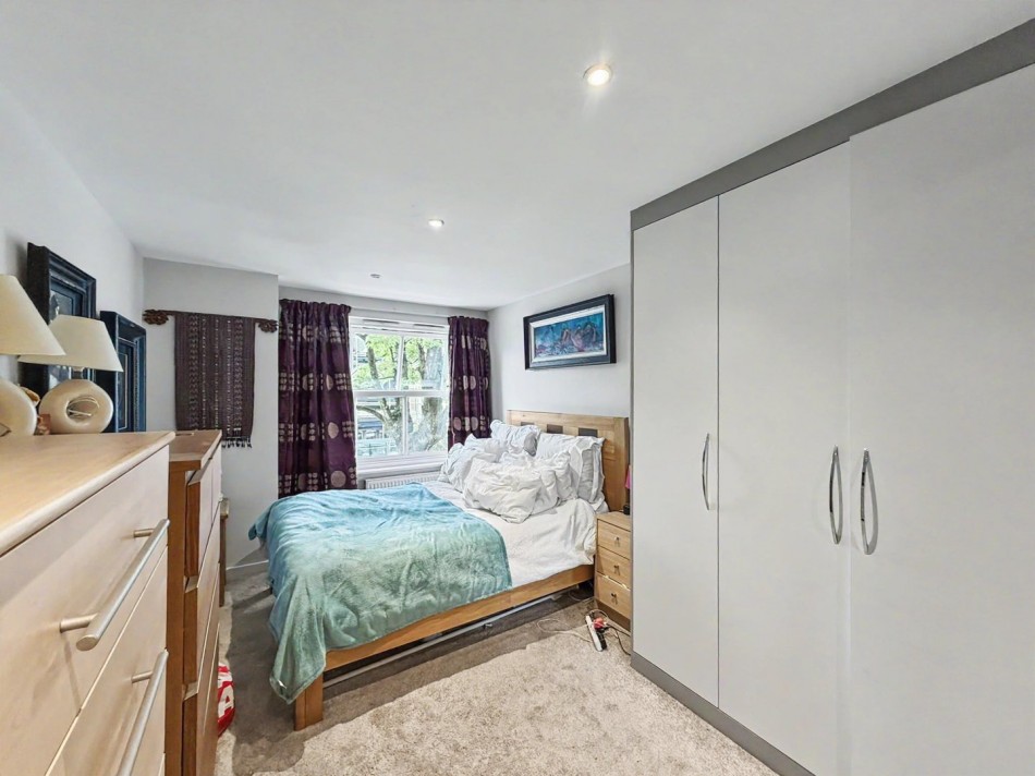 Images for London Road, Alderley Edge, Cheshire EAID:991598241 BID:6255520