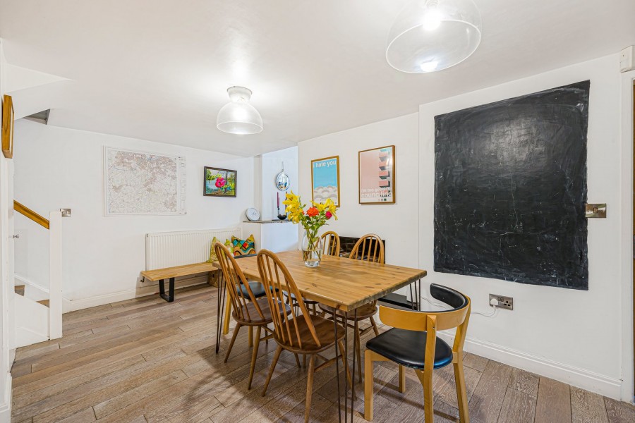 Images for Strawberry Lane, Wilmslow, Cheshire EAID:991598241 BID:6255520