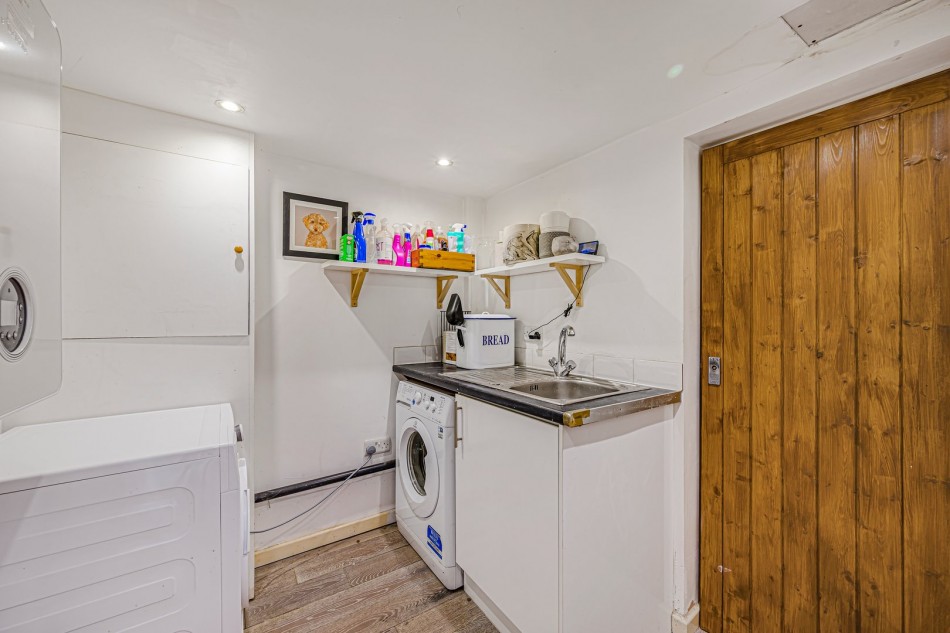Images for Strawberry Lane, Wilmslow, Cheshire EAID:991598241 BID:6255520