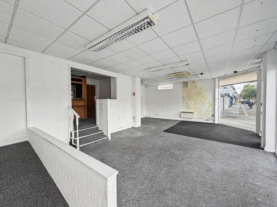 Images for Allport Lane Precinct, Wirral, Merseyside EAID:991598241 BID:6255520